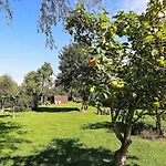 Charming Renovated - By Traum Сasa de vacaciones *