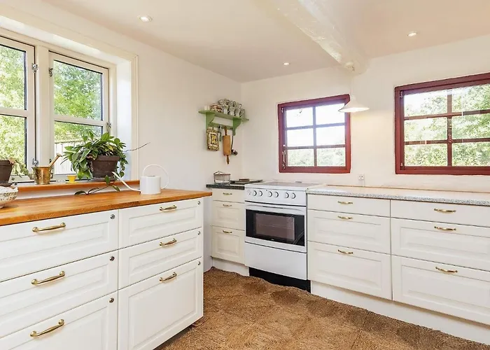 Charming Renovated - By Traum *